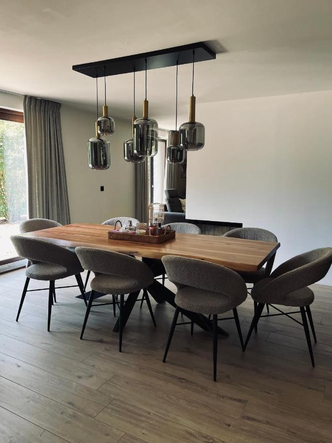 Villa De Charme Chez Malika & Max มัลเมอดี ภายนอก รูปภาพ