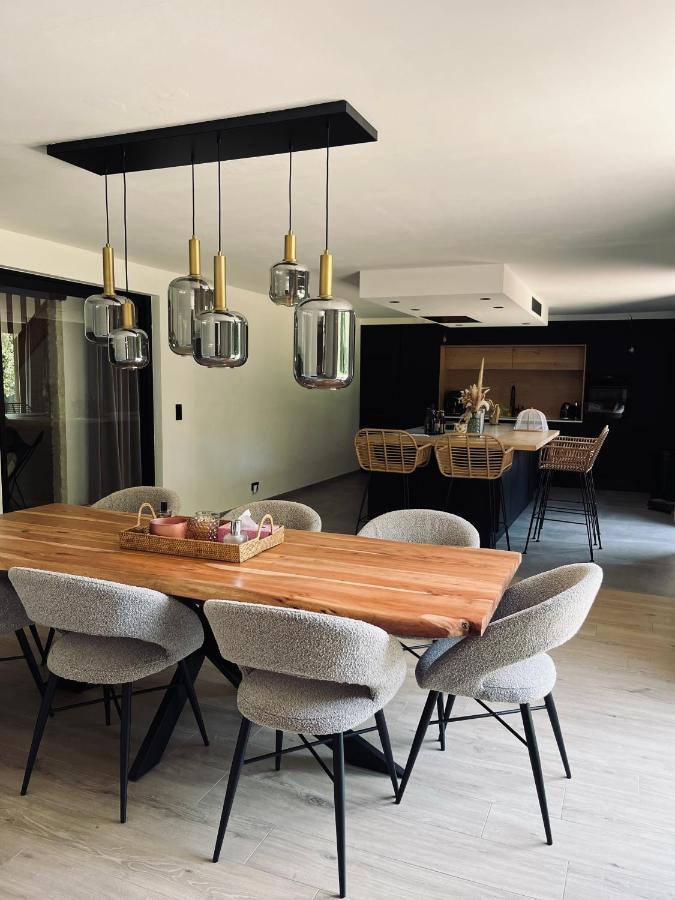 Villa De Charme Chez Malika & Max มัลเมอดี ภายนอก รูปภาพ